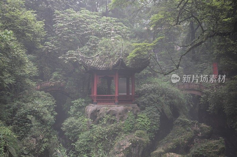 Qingyin Pavilion (清音阁) in Mount Emei, Sichuan, China